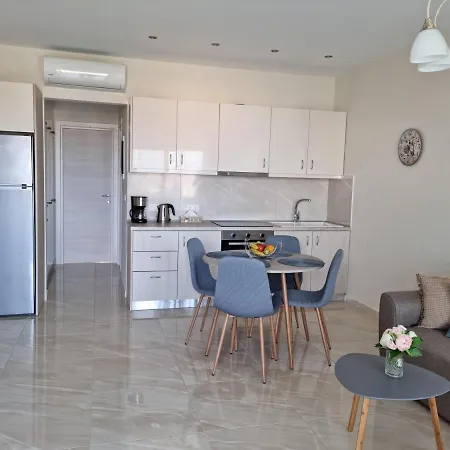 Ma Maison Bleue * Kremasztí