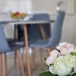 Ma Maison Bleue * Kremastí