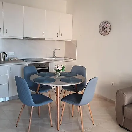 Daire Ma Maison Bleue Kremastí