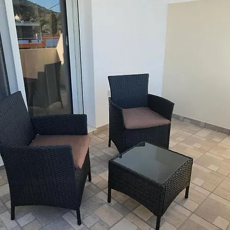 Ma Maison Bleue *