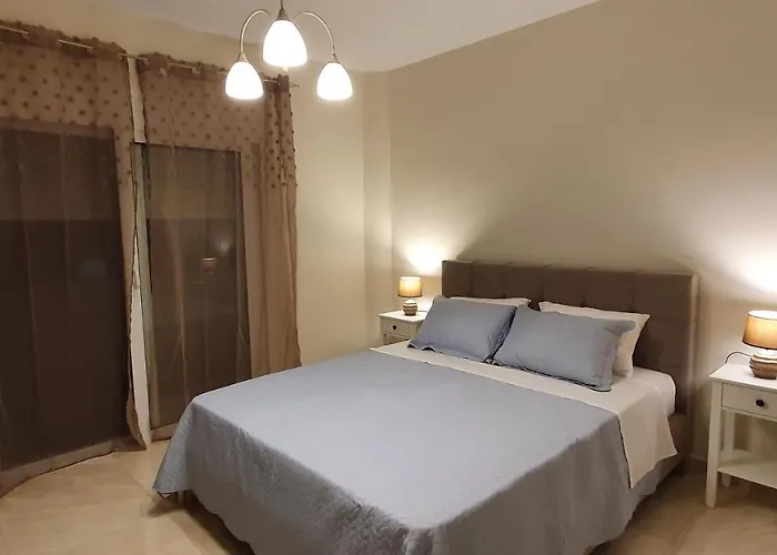 Ma Maison Bleue * Kremastí