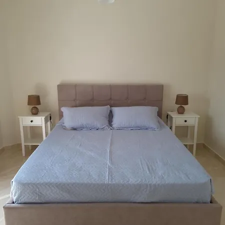 Ma Maison Bleue Appartamento Kremastí